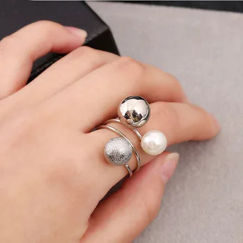  2020 Nova Moda Elegantne Žene Slatka Djevojka Imitacija Bisera Podesiva Otvaranje Prstena s Metalnim Geometrijskim Kugle