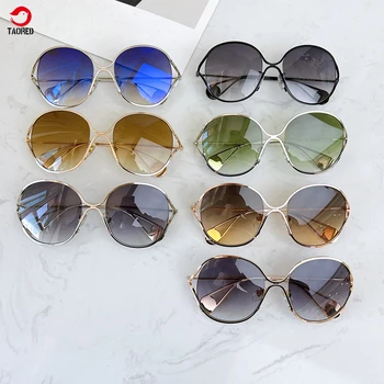  2022 Italija Luksuzni brand Ženske sunčane naočale s жемчужным dekor Elegantne naočale-leptir Dizajner Berba ženske sunčane naočale